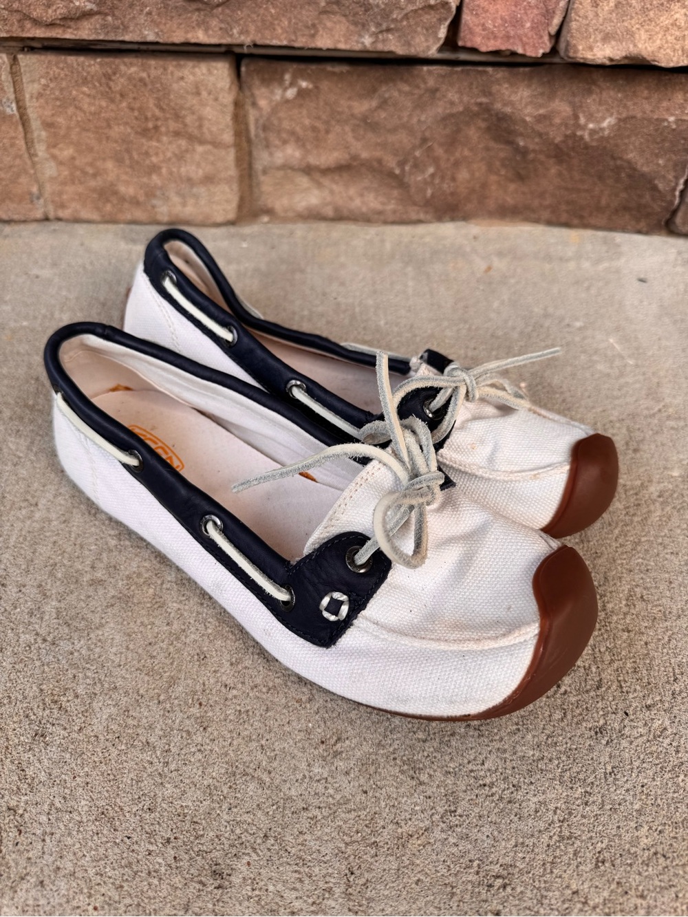 Keen Catalina Women’s Canvas Boat Shoes